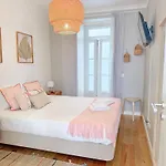 Rosario 2 By Homeful Homes Lisboa