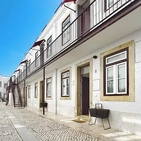Rosario 2 By Homeful Homes * Lisbon