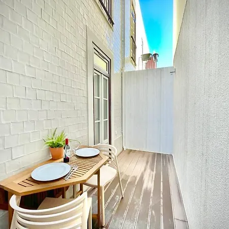 Rosario 2 By Homeful Homes * Lisbon
