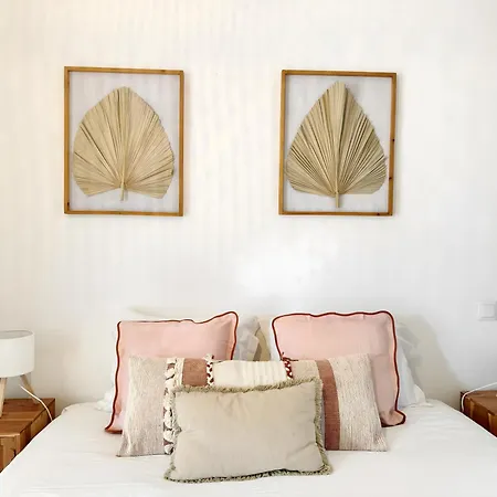 Rosario 2 By Homeful Homes Lisbon