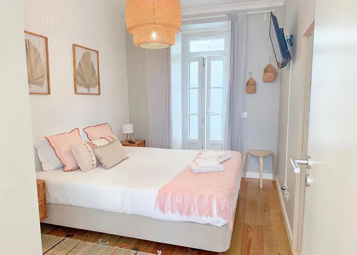 Rosario 2 By Homeful Homes Lisbon